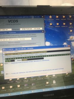 VW Caddy IV - Jak aktywować postojowe i LEDy po montażu bi-xenon?