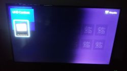 Po umyciu ekranu w Samsung UE58H5203 coś sie stało z wyświetlanym obrazem
