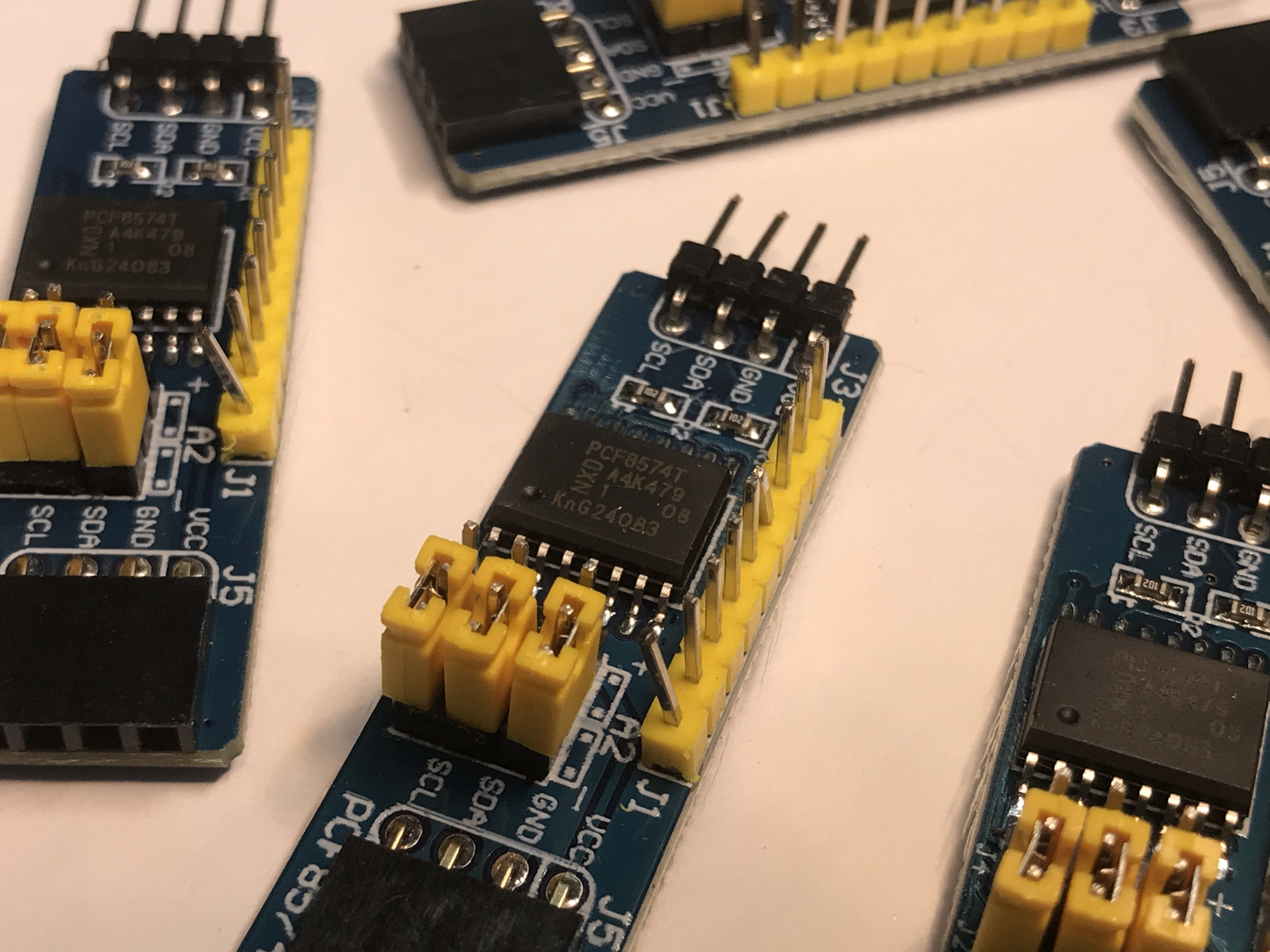 PCF8574 port expander module - PlatformIO tutorial - Arduino/ESP/itd ... image.