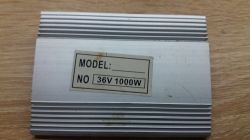 Hulajnoga elektryczna - Po włączeniu zapłonu sama jedzie