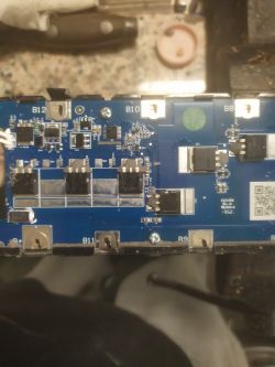 - Hulajnoga elektryczna,odcinanie prądu na kilka minut