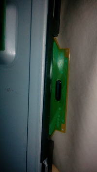 HP S2231a - Brak treści obrazu podświetlenie jest