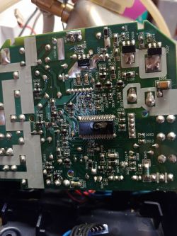 Philips GC9240 - Identyfikacja elementu na płytce sterującej