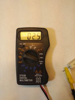 Bardzo tani Mini Multimetr DT83B - Test / Recenzja / Opis Bardzo tani Mini Multimetr DT83B - Test / Recenzja / Opis