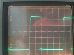 PWM Controller with Soft Start – Minimum and Maximum Speed Settings Two photos of a PWM electronic circuit: one showing maximum motor speed setting, the other the minimum speed setting.