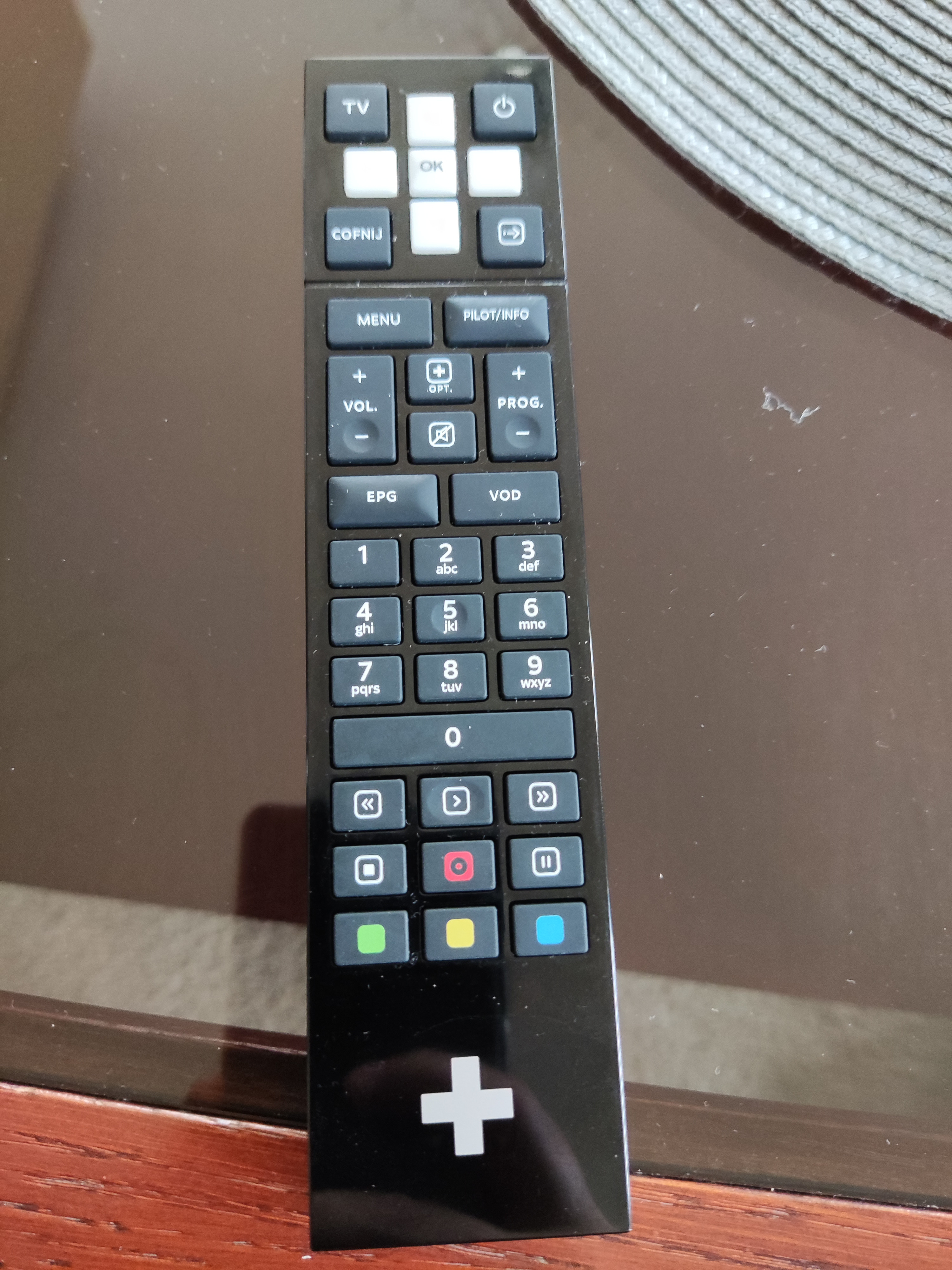 The remote control does not switch NC+ channels. I have to artificially