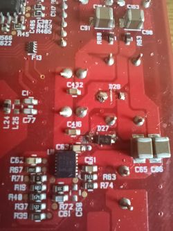 Focusrite Clarett 4Pre USB - spalone D27 i D28 przy MPMN3425, brak schematu przetwornicy