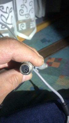 Podłączenie dwóch kamer cofania w kamperze bez monitora - zapytanie o pin out