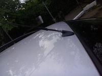 Dlaczego Ford Mondeo 99 TDI ma dwie anteny radiowe?