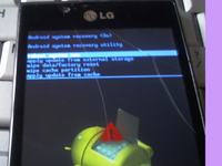 LG L7 zawiesza się na logo, nie uruchamia systemu – czy pomoże reinstalacja ROM?