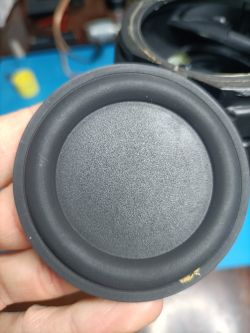 Czym przykleić membranę pasywną?- podróbka JBL Xtreme