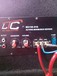 Podlaczenia subwoofera do wiezy ??