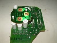 Podłączenie obrotomierza Audi UN4 na stole - 4 piny, instrukcje krok po kroku