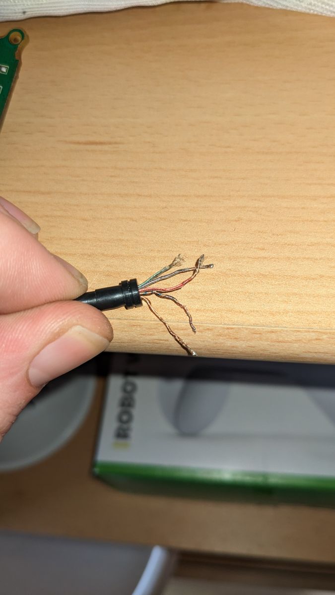 Xbox headset problem z wtyczką Ludzie mają echo podczas rozmowy