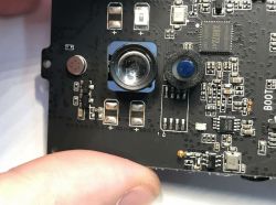 Will Nano Banana generate an electronic diagram or infographic? Comparison of the two models