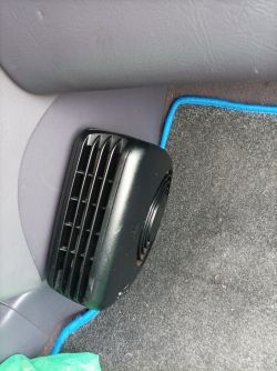 Mercedes A Klasa - opinie o silnikach benzynowych i diesla na krótkie trasy