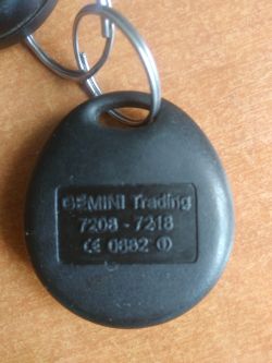 VW golf 4 - Domykanie szyb w zależności od czasu trzymania przycisku na pilocie