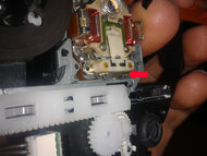 Jak wymienić soczewkę lasera w PSX bez wylutowywania taśmy?