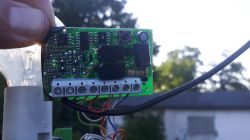 Jaki model odbiornika radiowego w lampie do FAAC E045?