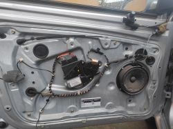 Montaż Uniwersalnego Sterownika Zamka Centralnego z Pilota Fabia I 1.4 MPI 2001r.