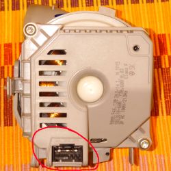 Bosch SPV69T50EU - Wymiana pompogrzałki - inne oznaczenie złącza.