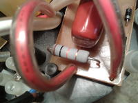 Jaka wartość rezystora mocy w lampie ISOTRONIC K-678TX (10W)?