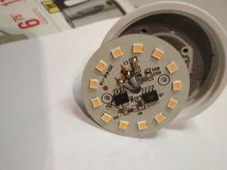 Mój sposób na naprawę lampy LED Mój sposób na naprawę lampy LED