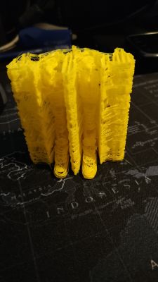 Dlaczego wydruk z Ender 3 wygląda jak makaron z zupki?