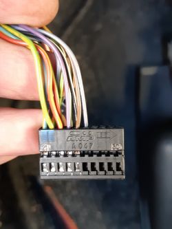 Fiat Punto '03: Montaż uniwersalnego sterownika zamka - wpływ na immo?