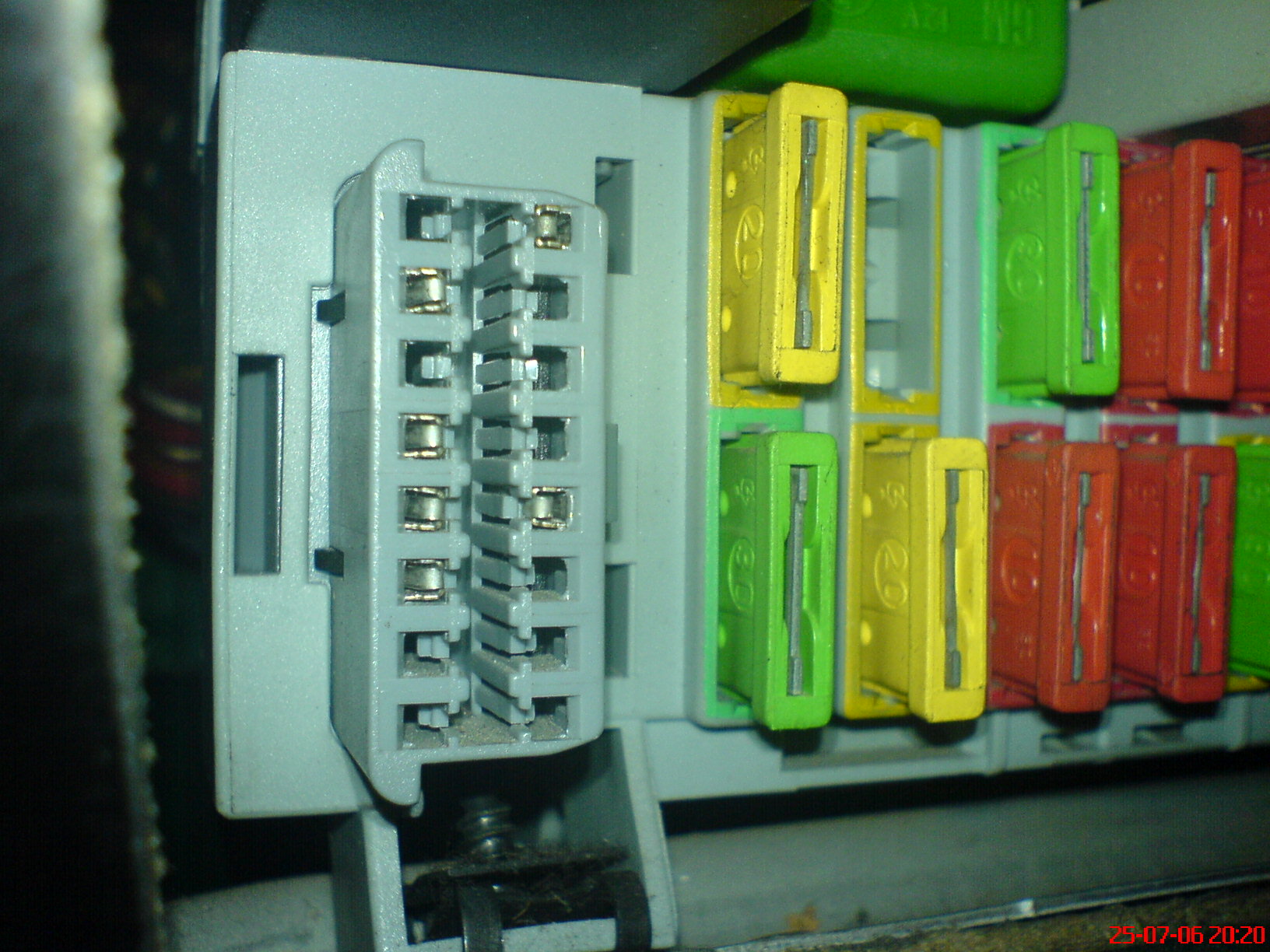 opis złącza astra 1,7 td 1995 rok