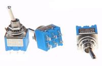 Ekran ze starego komputera w nowym