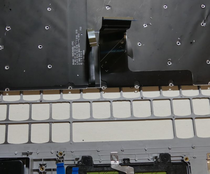 Naprawa laptopa Lenovo ideapad 520 (klawiatura, ethernet, akumulator)