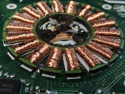 Uruchomienie silnika BLDC ze stacji dyskietek z Arduino (oryginalny driver z PCB