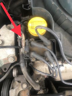 Renault Clio 2 1.4 - Brak iskry, brak napięcia na złączce do cewki