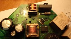 Płyta ceramiczna Amica PH6400- Nie działa zwarty kondensator 10uF/400V