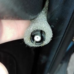 Jakie złącze antenowe do VW Polo 6n2? Szukam odpowiedniego kabla