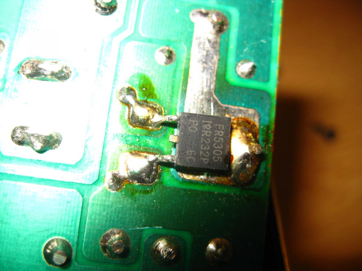 Tranzystor FR5305 - Czy identyfikacja IR232P PO6C ma znaczenie przy ...