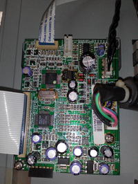 Monitor Brak marki F179L - Restartuje się co 2 sekundy po wymianie elektrolitu