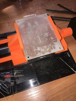 Zaawansowane sterowanie oświetleniem w salonie