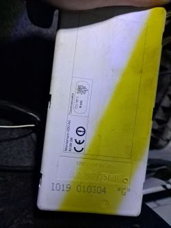 Audi A4 B5, Jak podłączyć sterownik centralnego zamka