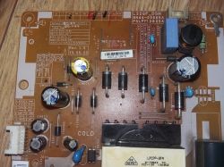 TV SAMSUNG UE32EH5300 BN44-00665A włącza się, działa i po czasie wyłącza się. TV SAMSUNG UE32EH5300 BN44-00665A włącza się, działa i po czasie wyłącza się.