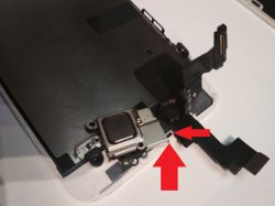 Jak wymienić wyświetlacz w iPhone SE? Jak wymienić wyświetlacz w iPhone SE?