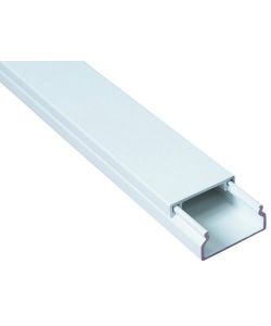 Popękany od słońca przewód koncentryczny Triset 113