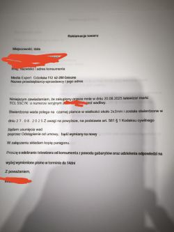 Dokument reklamacyjny dotyczący telewizora TCL z widocznym numerem seryjnym i danymi sprzedawcy