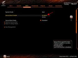 Ekran BIOS z włączoną opcją Secure Boot na płycie głównej AORUS