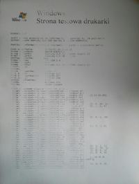 Samsung CLP365W - Białe paski po dosypaniu proszku.