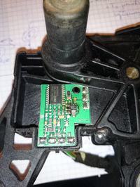 VW Passat B5 - Silnik wycieraczki tył, spalone elementy.