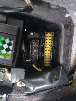 Uruchamianie ogrzewania postojowego w Peugeot 807 - jak wsadzić bezpiecznik?