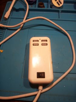 Uklad SMD 5 pin 72d8m - prosba o identyfikacje ukladu