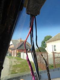 VW Bora 1999 2.3 V5 - Kable w podsufitce, brak czujnika deszczu